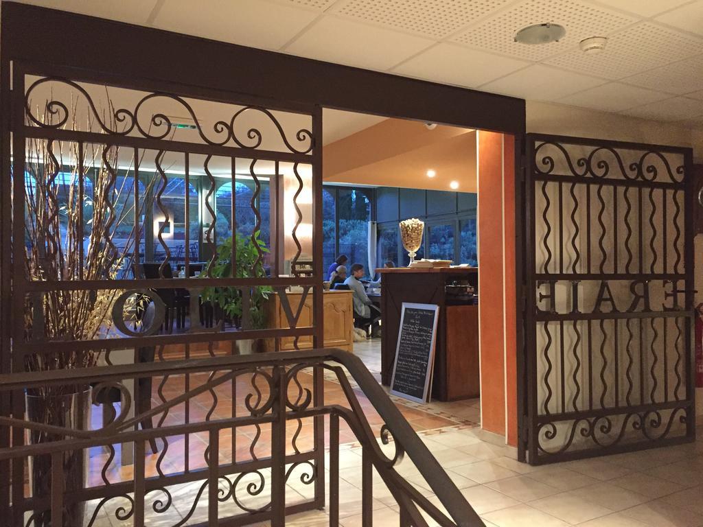 Hotel Restaurant Le Gardon - Pont Du Gard Collias Ngoại thất bức ảnh